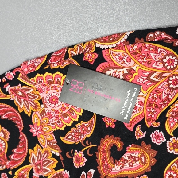New no boundaries paisley brown black flare leggings women's size XL 15-17 - Picture 5 of 9